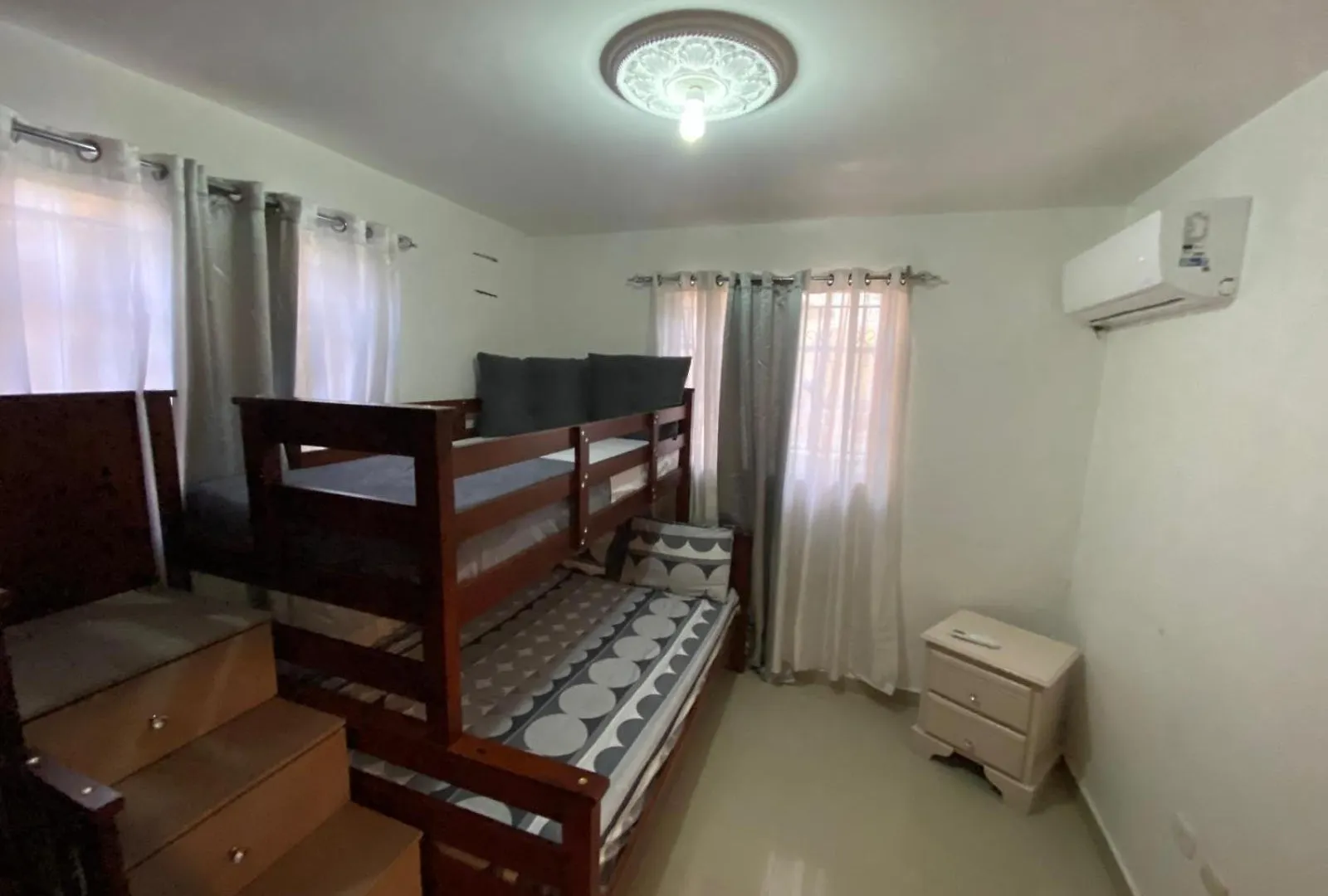 Three-Bedroom Apartment 1 Saint-Domingue