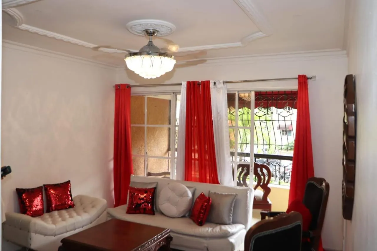 Three-Bedroom Apartment 1 Saint-Domingue
