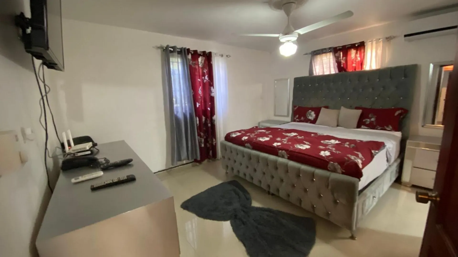 Three-Bedroom Apartment 1 Saint-Domingue
