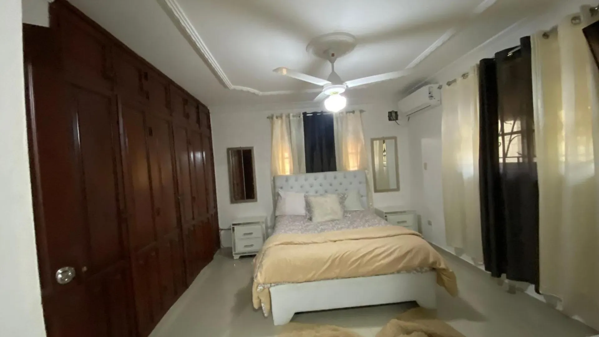 Three-Bedroom Apartment 1 Saint-Domingue
