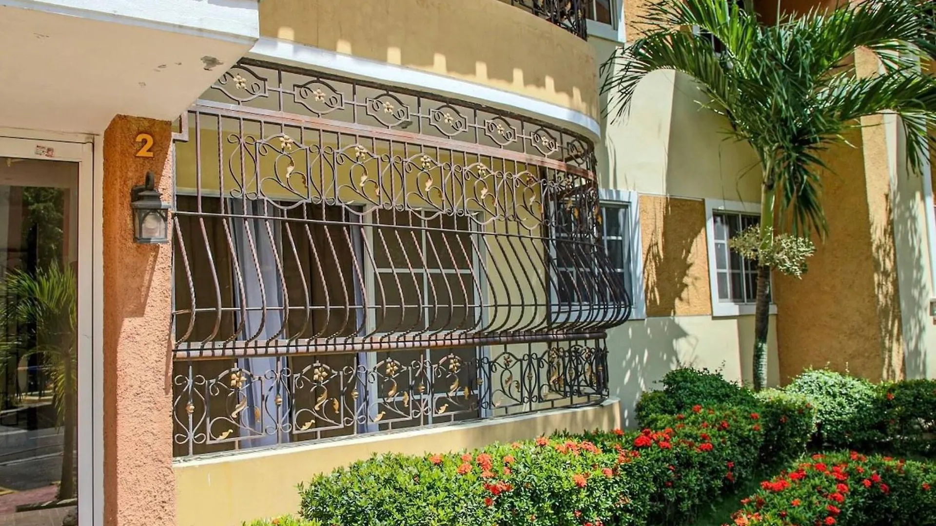 Three-Bedroom Apartment 1 Santo Domingo 0*,  Dominican Republic