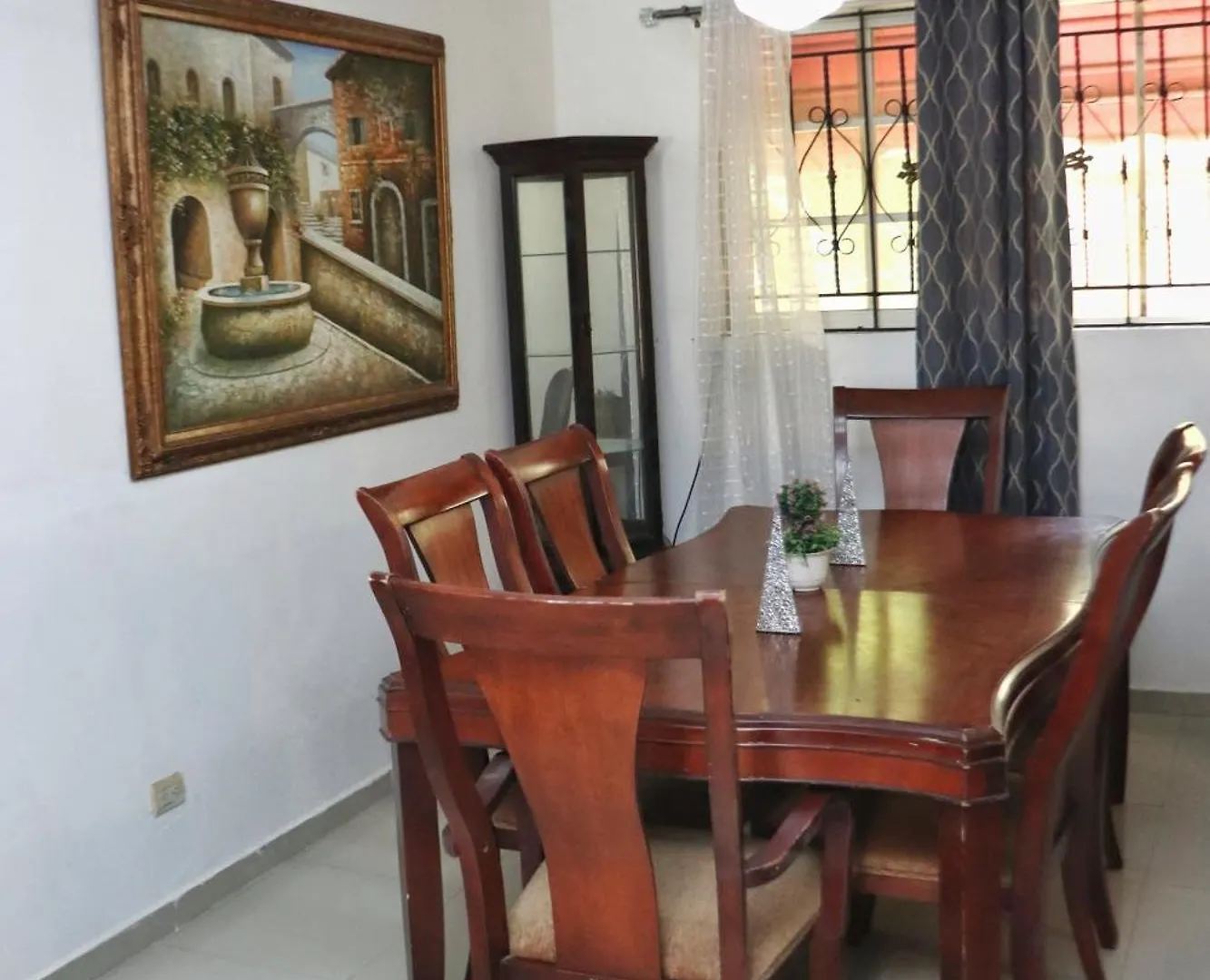Three-Bedroom Apartment 1 0*, サントドミンゴ ドミニカ共和国