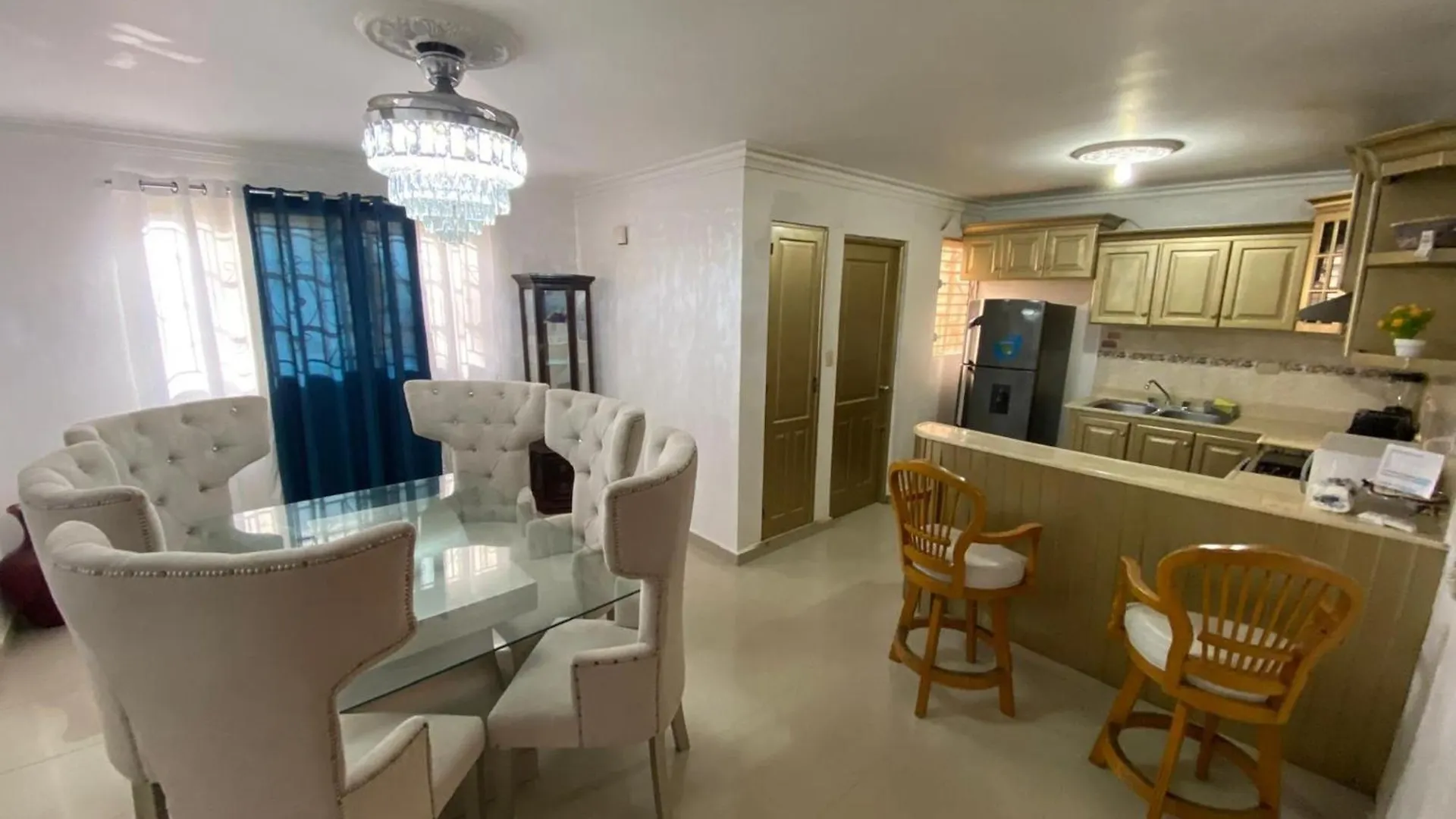 Three-Bedroom Apartment 1 Santo Domingo 0*,  República Dominicana